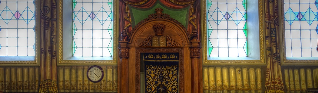 Jewish tours to Beis Aharon V'Israel Synagogue in Lvov Galicia Ukraine
